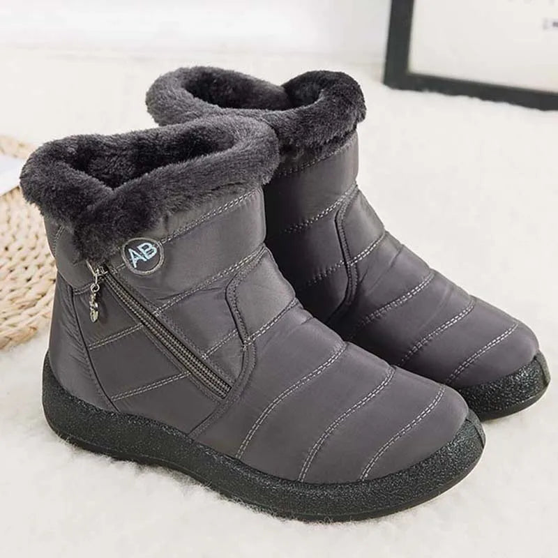 Snow Women Boots Comfortable Waterproof 
Cost may vary in size and color